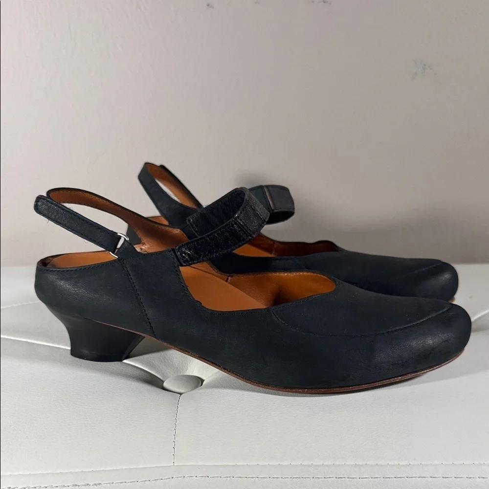 Think! Black Slingback Heels